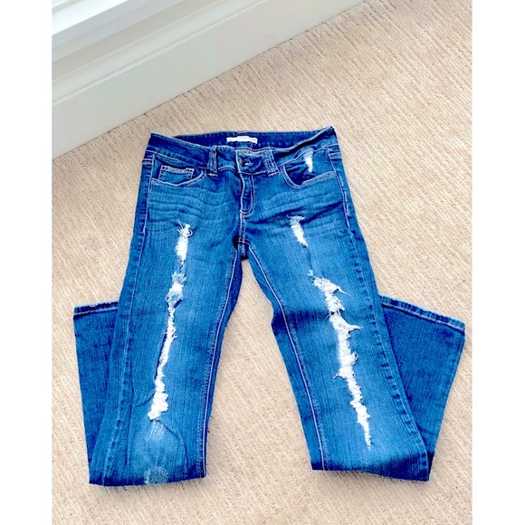 Distressed Dark Wash Denim - Picture 4 of 6